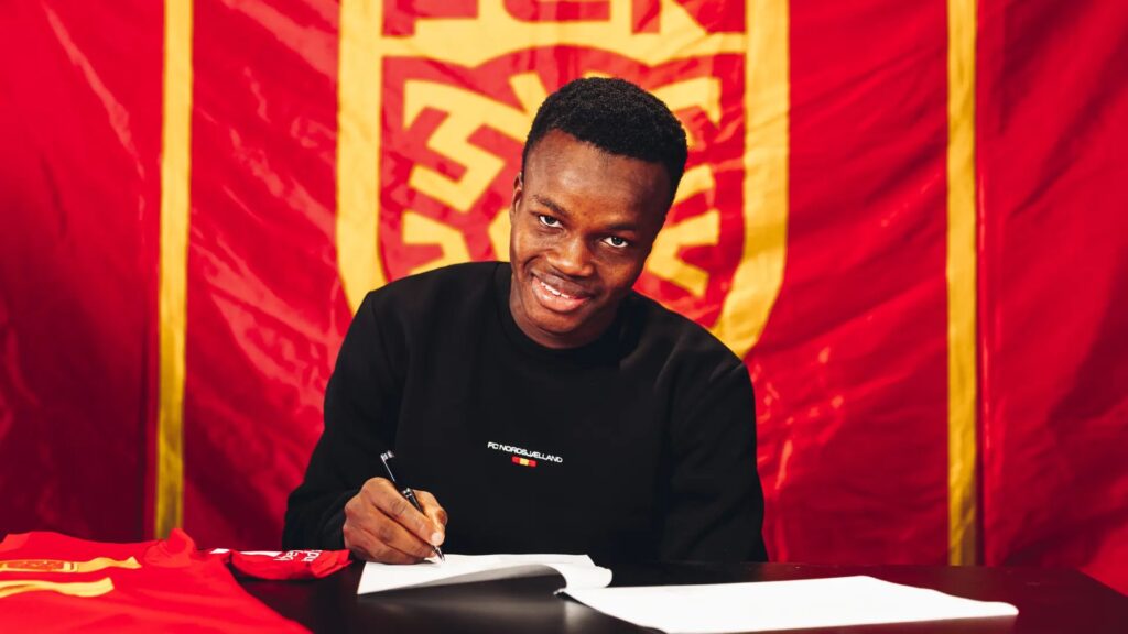Issaka Seidu bliver præsenteret i FC Nordsjælland