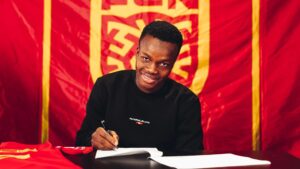Issaka Seidu bliver præsenteret i FC Nordsjælland