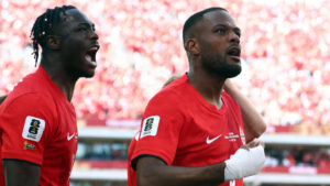 Canadas Cyle Larin fejrer sin scoring