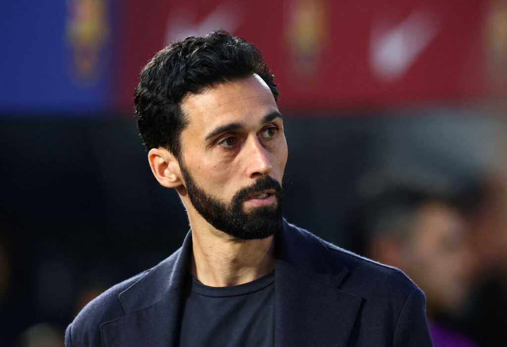 Arbeloa på bænken for Real Madrid.