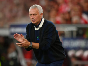 José Mourinho klapper.