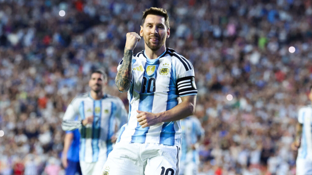Lionel Messi jubler over en scoring