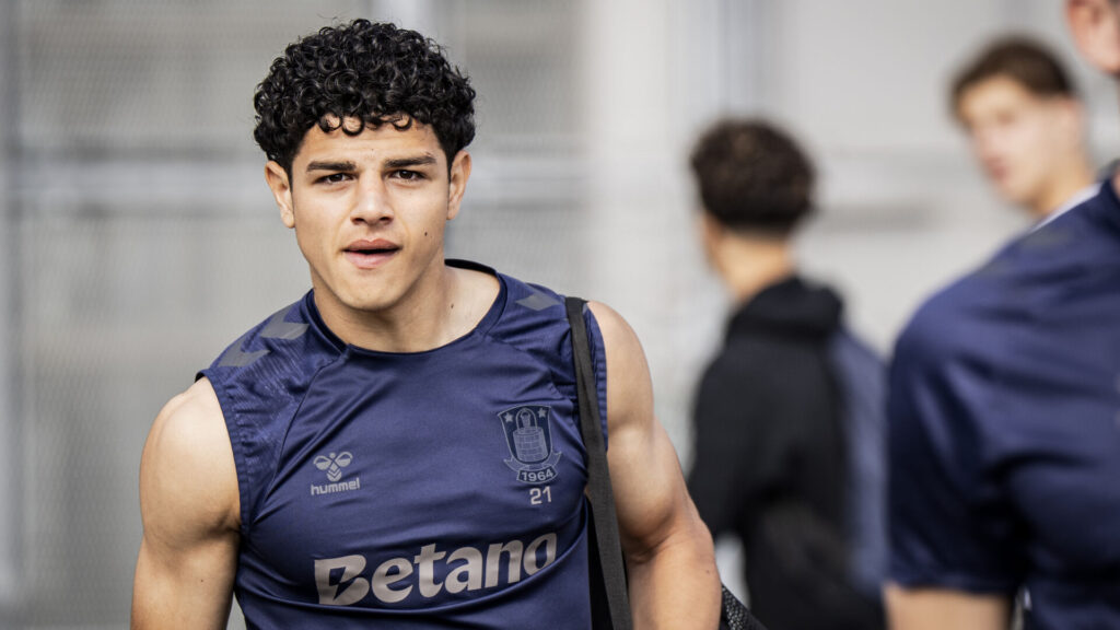 Marcus Younis med tanktop i Brøndby.
