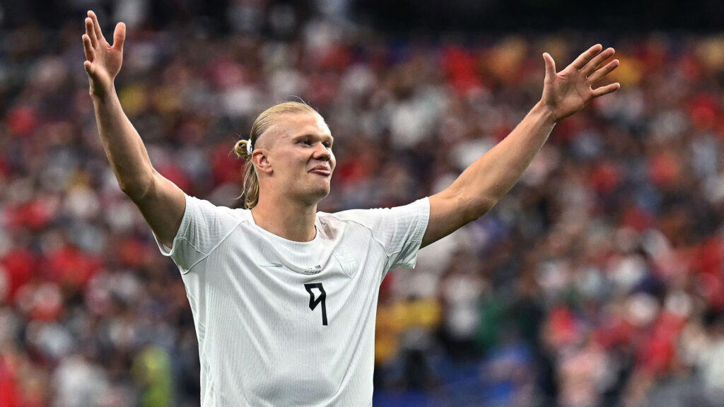 Erling Haaland efter sin scoring mod Elfenbenskysten ved VM.