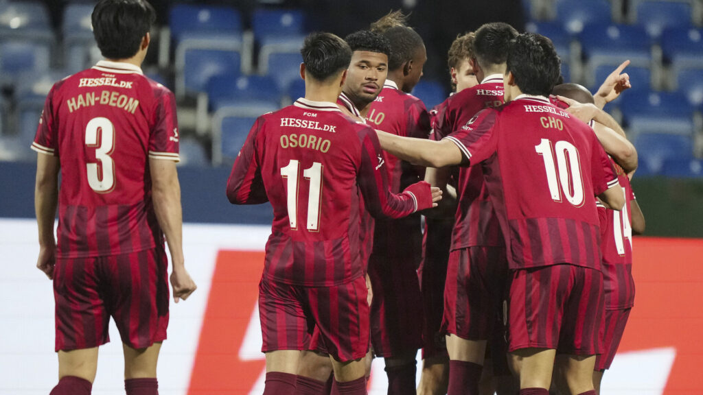 FC Midtjylland-spillerne jubler