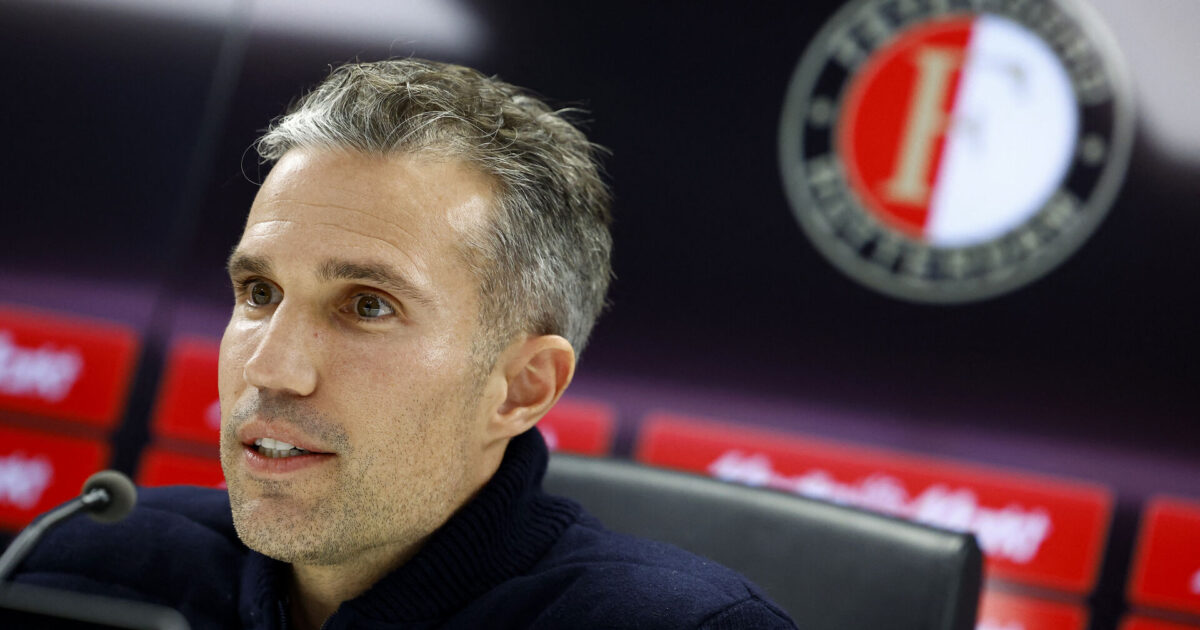Enige medier: Van Persie har fået sparket Foto: Piroschka Van De Wouw/REUTERS
