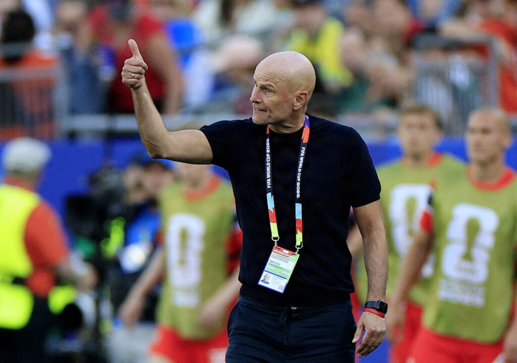 Ståle Solbakken under Norges VM-kamp.