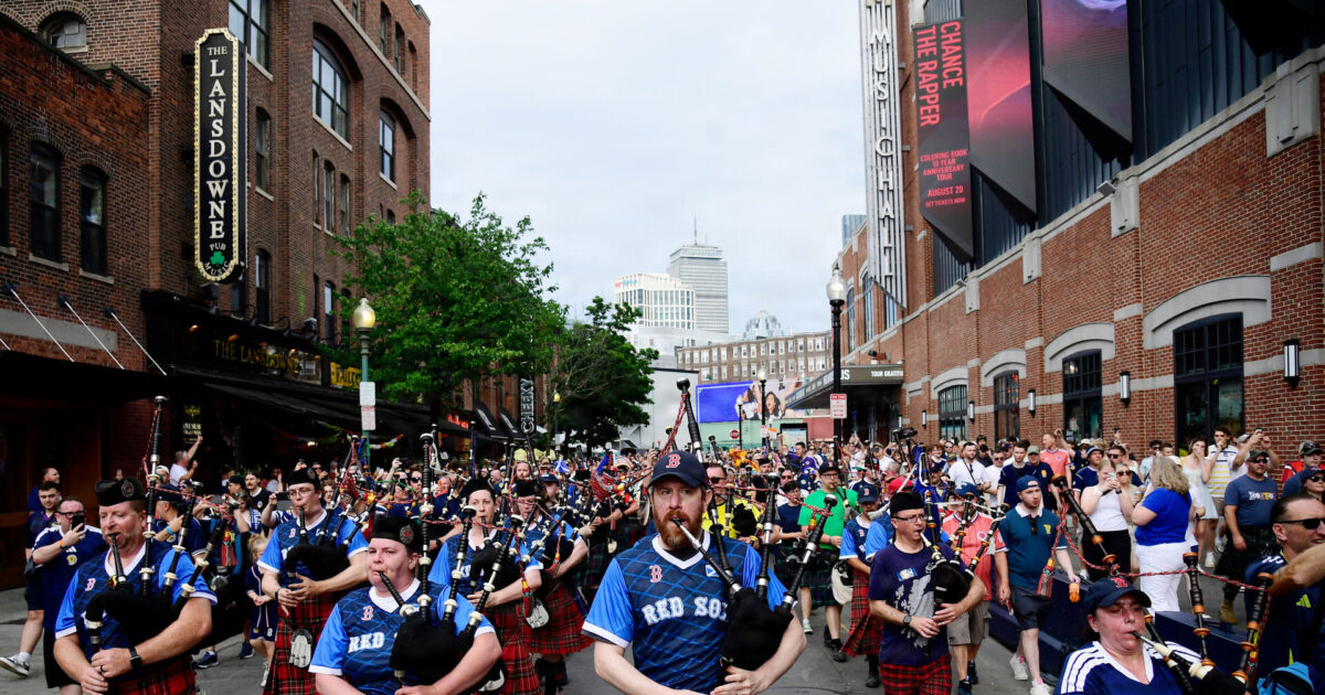 Boston-boss hylder: Behandlede vores hjem som jeres eget Foto: Bob Dechiara/REUTERS