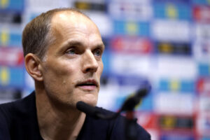 Thomas Tuchel på et pressemøde.