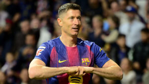 Robert Lewandowski spiller for FC Barcelona