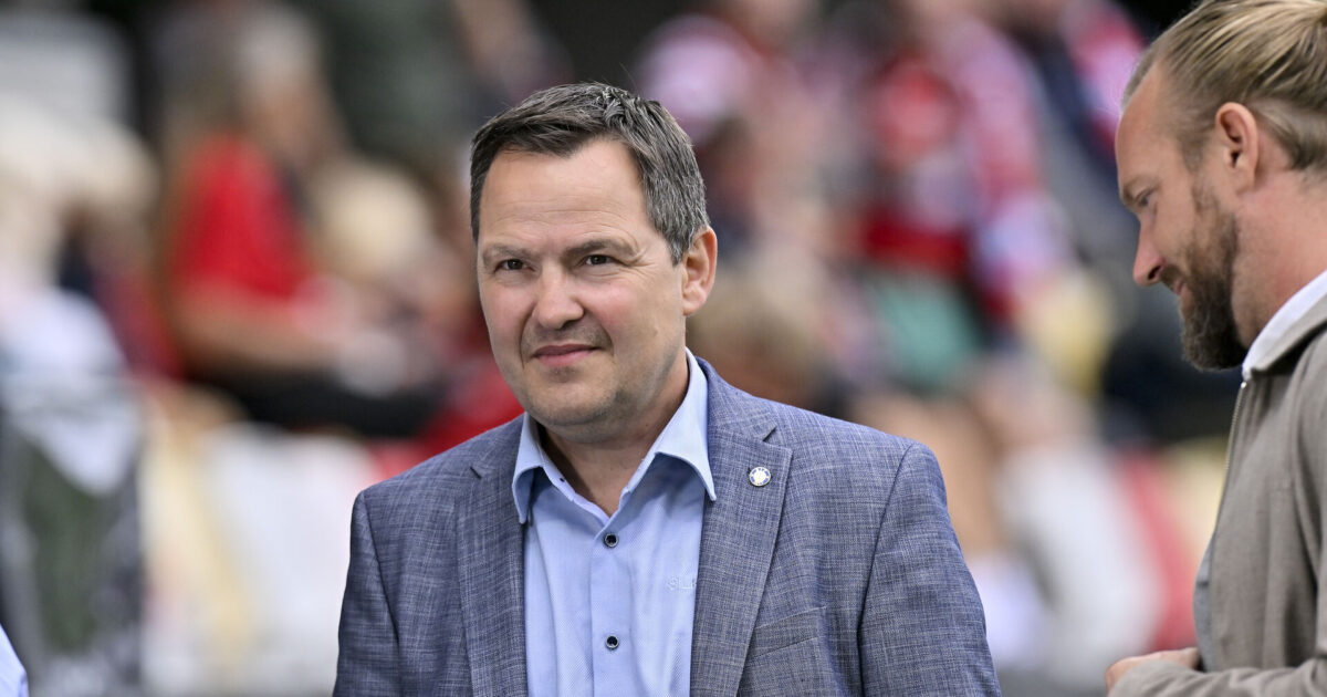 Næsten syv års tro tjeneste: SIF-boss roser Kent Nielsen Foto: Ernst van Norde/Scanpix 2025