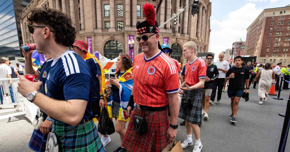 Avis takker ‘The Tartan Army’: Glemmer jer aldrig Foto: Joseph Prezioso/AFP/Ritzau Scanpix