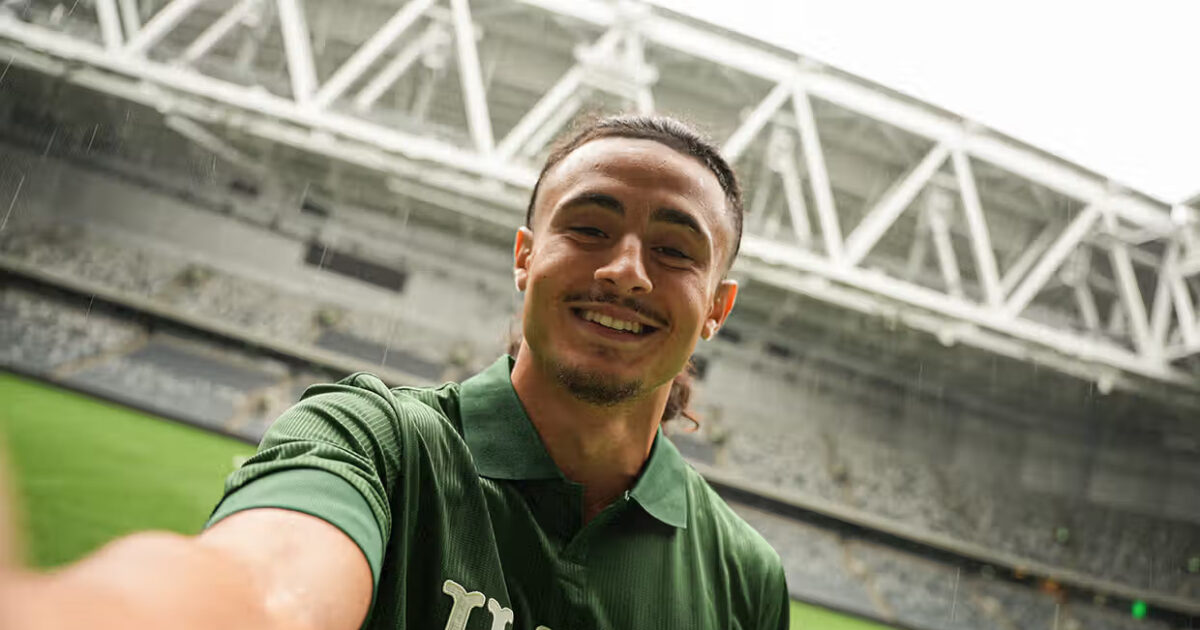 Brøndby var på banen: Nu er svensk profil på plads i ny klub Foto: Hammarby IF