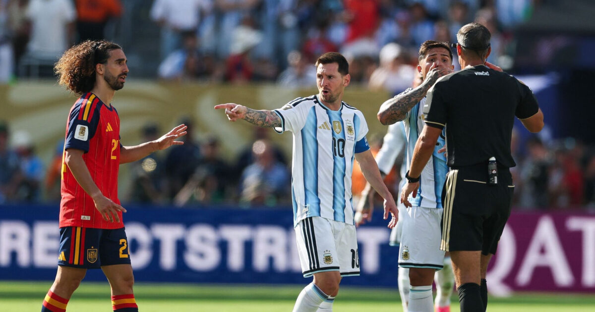 Video: Messi prøver at få Cucurella udvist Foto: Patricia De Melo Moreira/AFP/Ritzau Scanpix