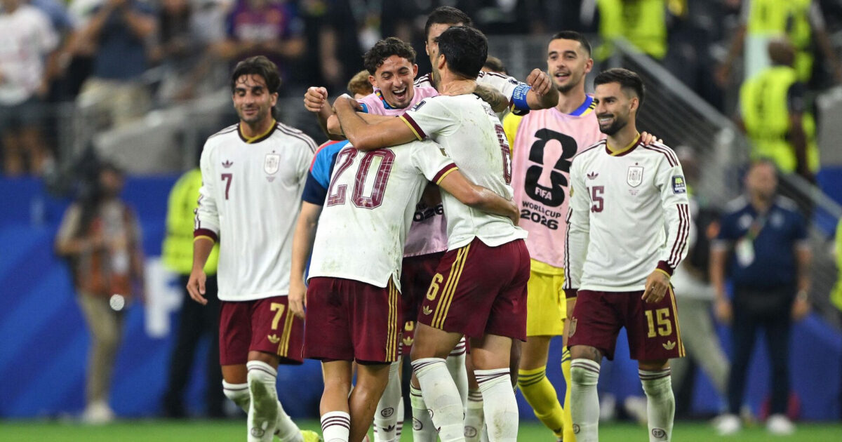 Aldrig sket før: Suveræne Spanien skriver historie Foto: Photo by Shaun Botterill 