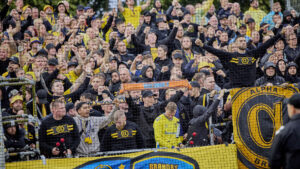 Brøndby-fans på Ceres Park Vejlby.