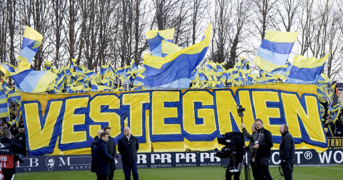 Totalt udsolgt til Mortensens AGF-gensyn Foto: Bo Amstrup/Ritzau Scanpix