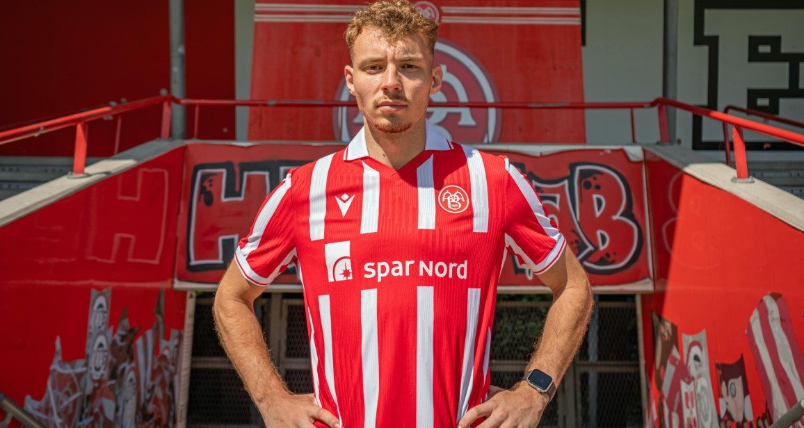 DBU-ups’er bekræftet: AaB præsenterer ny belgier Foto: AaB