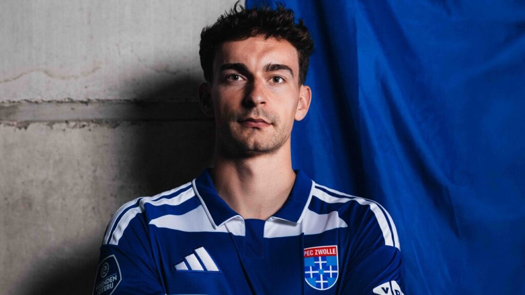 Tobias Sommer præsenteret i hollandske PEC Zwolle.