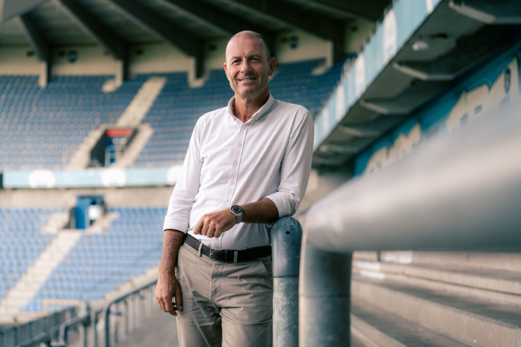 Jess Thorup præsenteret i Genk.
