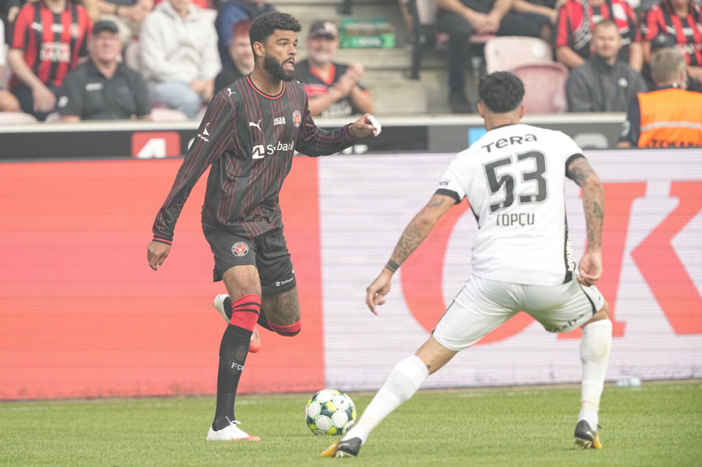 Philip Billing.