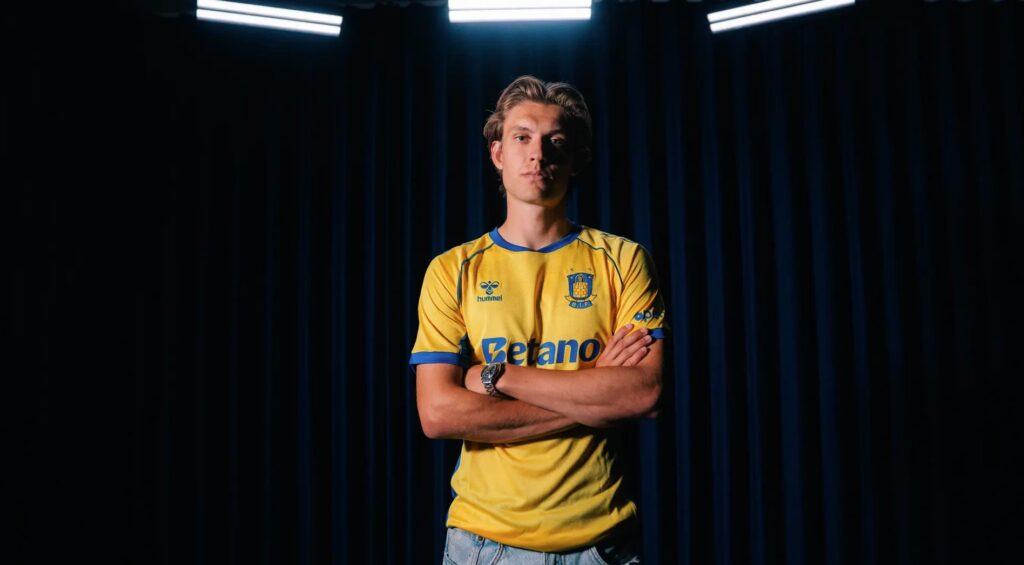 Max Ejdum præsenteres i Brøndby IF.