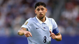 Fede Valverde i aktion for Uruguay
