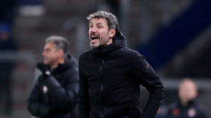 Mark van Bommel som træner for Royal Antwerp