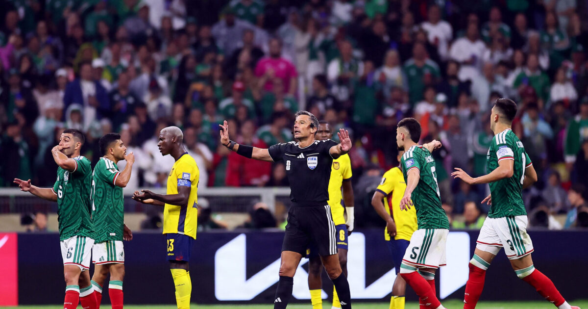 Grædefærdig: Han skal dømme VM-finalen Foto: Eloisa Sanchez/REUTERS