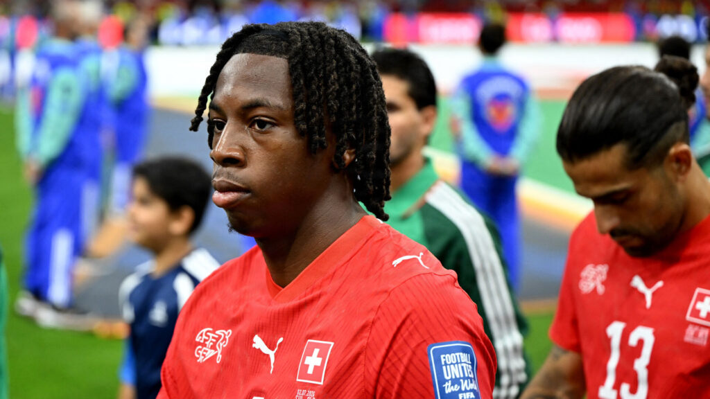 Johan Manzambi spiller for Schweiz