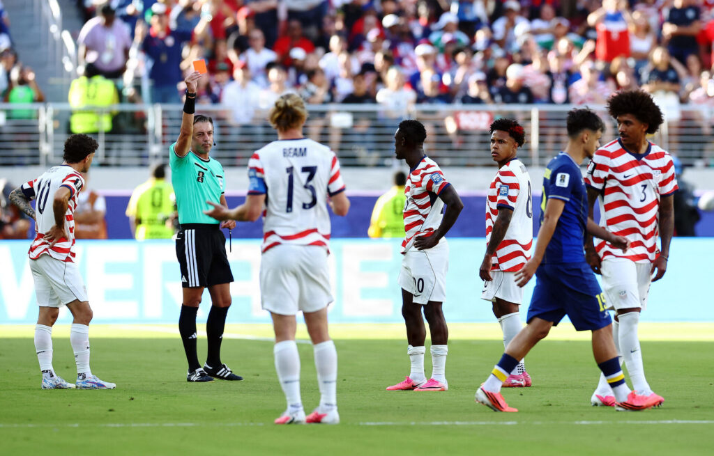 USA og Bosnien.