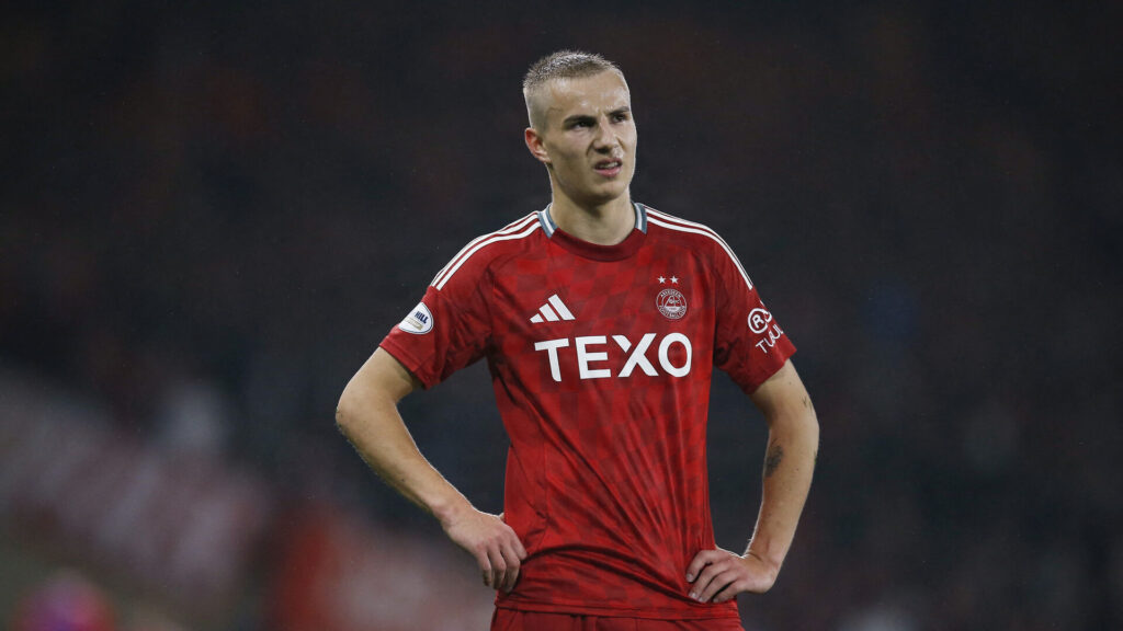 Topi Keskinen spiller for Aberdeen