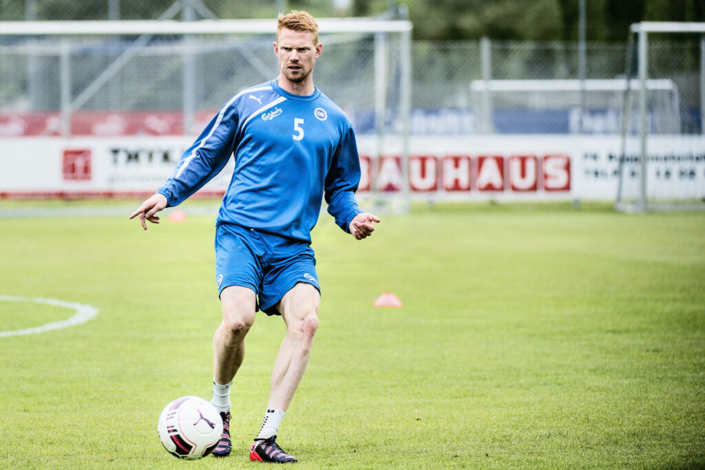 Lasse Nielsen under en træning i OB.