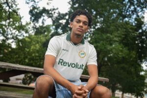 Waylon Renecke præsenteret i Hammarby