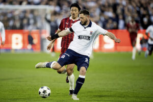 Henrik Dalsgaard i aktion for AGF mod FC Midtjylland.