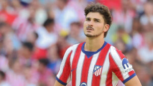 Julian ALvarez ser opgivende ud i Atletico Madrid.