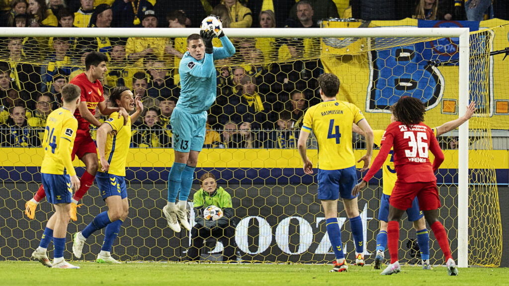 Brøndby IFs Gavin Beavers i kamp mod FC Nordsjælland
