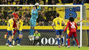 Brøndby IFs Gavin Beavers i kamp mod FC Nordsjælland