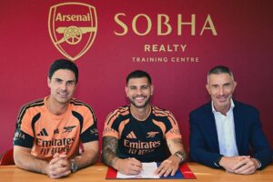Bruno Guimarães præsenteret i Arsenal.
