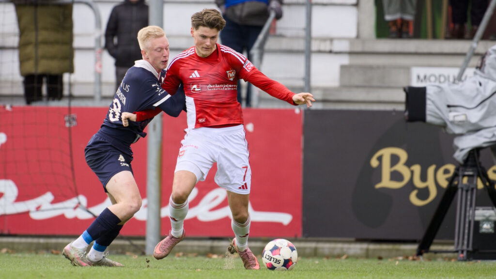 Christian Gammelgaard i aktion for Vejle mod Randers.