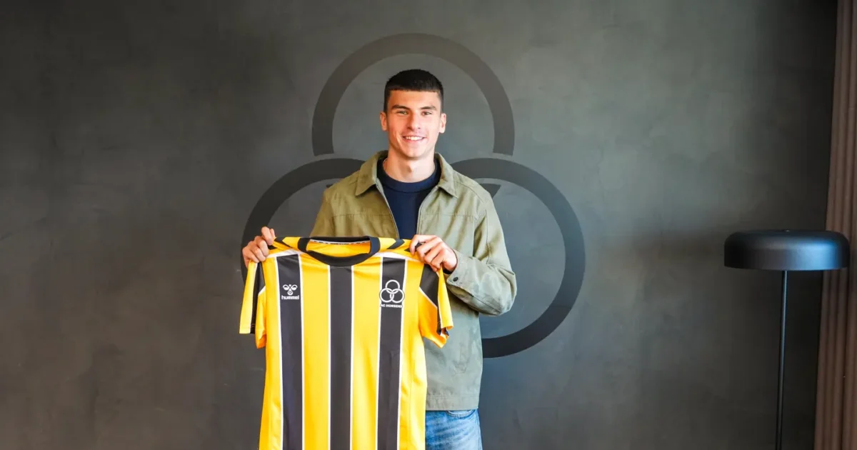 Lang næse til Roma: AC Horsens gafler purung græker Foto: AC Horsens 