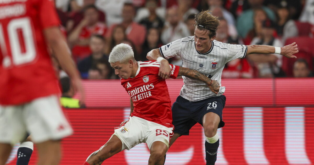 Svært for AGF? Benfica-chef ser stor fordel til returopgør Foto:Manuel De Almeida/EPA/Ritzau Scanpix