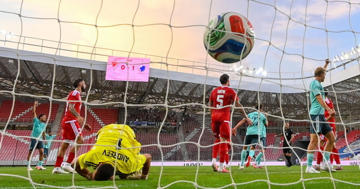 FCK-komet debuterede: Det er kæmpestort Foto: Zsolt Czegledi/EPA/Ritzau Scanpix