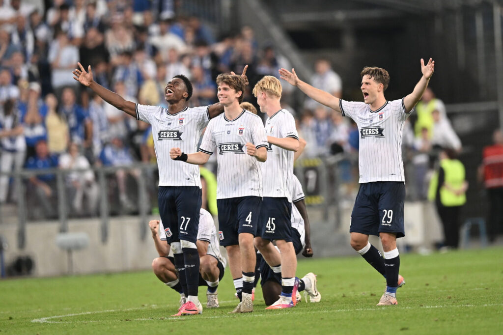 AGF-spillerne jubler