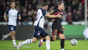 Henrik Dalsgaard og Jan Kuchta i en duel.