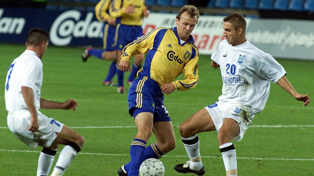 Ole Bjur i kamp for Brøndby IF.