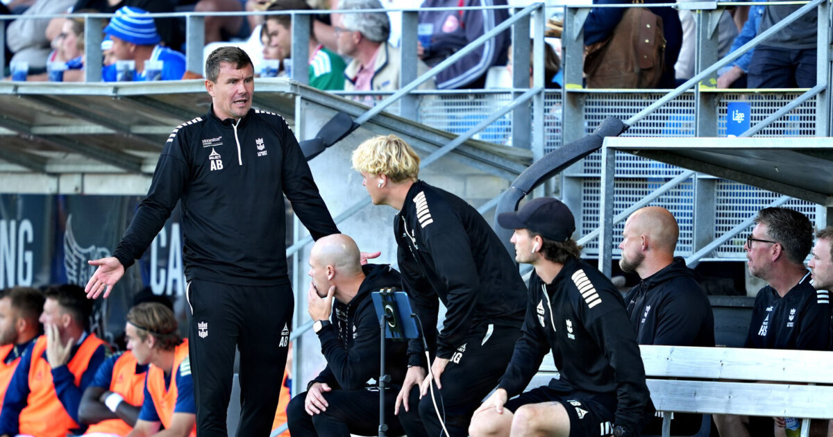 Lyngby-boss revser dommerfejl Foto: Keld Navntoft Ritzau/Scanpix