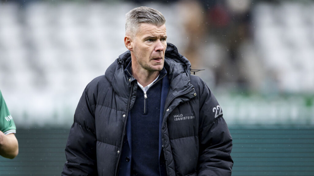 Mads Agesen i en tyk jakke.