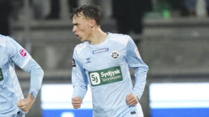 Mads Agger i aktion for Sønderjyske i sin tid i Danmark
