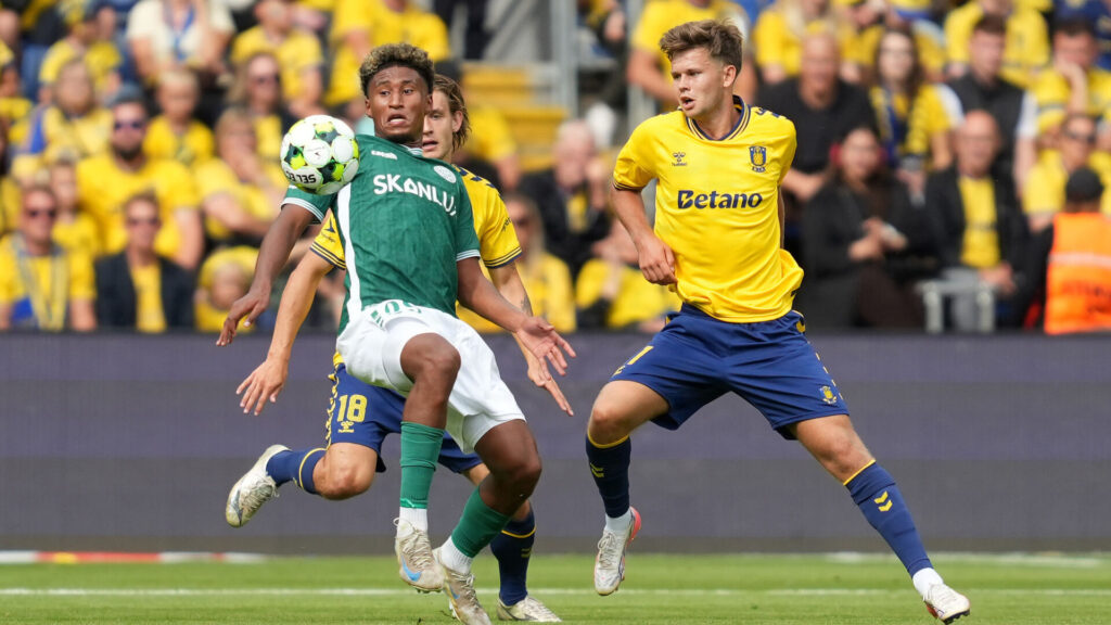 Sami Jalal i aktion mod Brøndby.